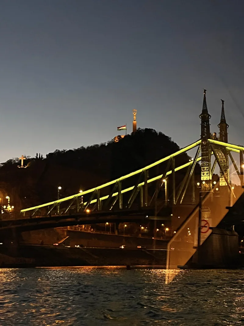 Le pont de la Liberté