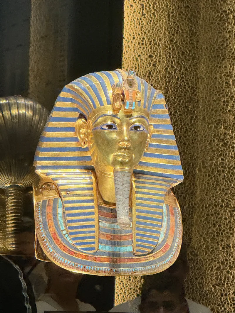 Le masque d’or de Toutânkhamon