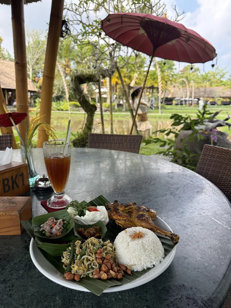 Nasi campur, le plat qui résume Bali