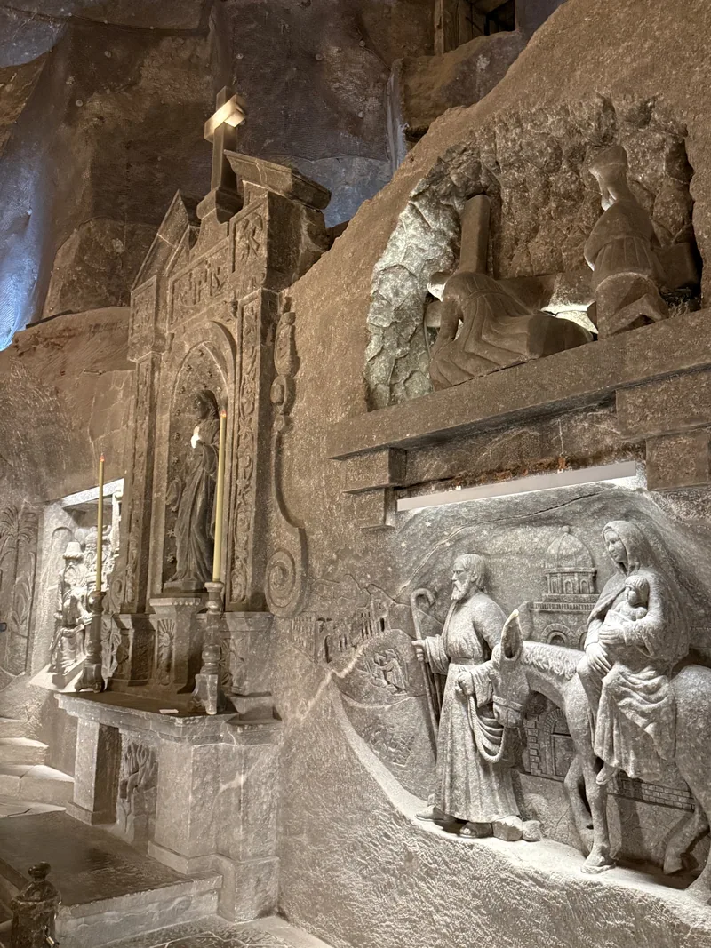 La nativité sculptée dans le sel