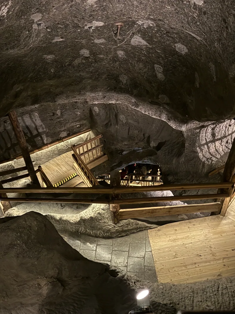 La descente, taillée dans le sel